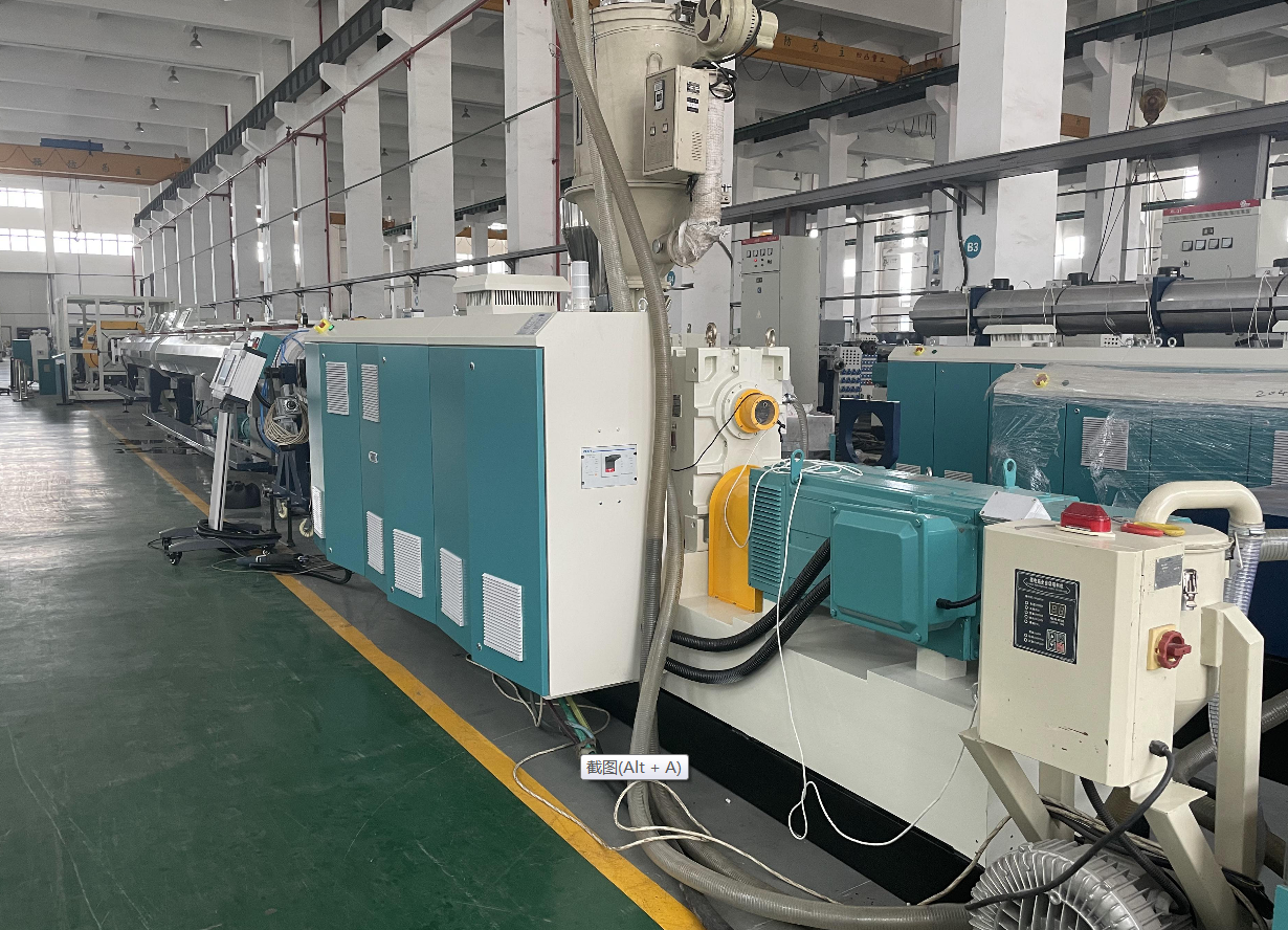 Środki mające na celu rozwiązanie niestabilnego prądu głównej maszyny wytłaczarki tworzyw sztucznych