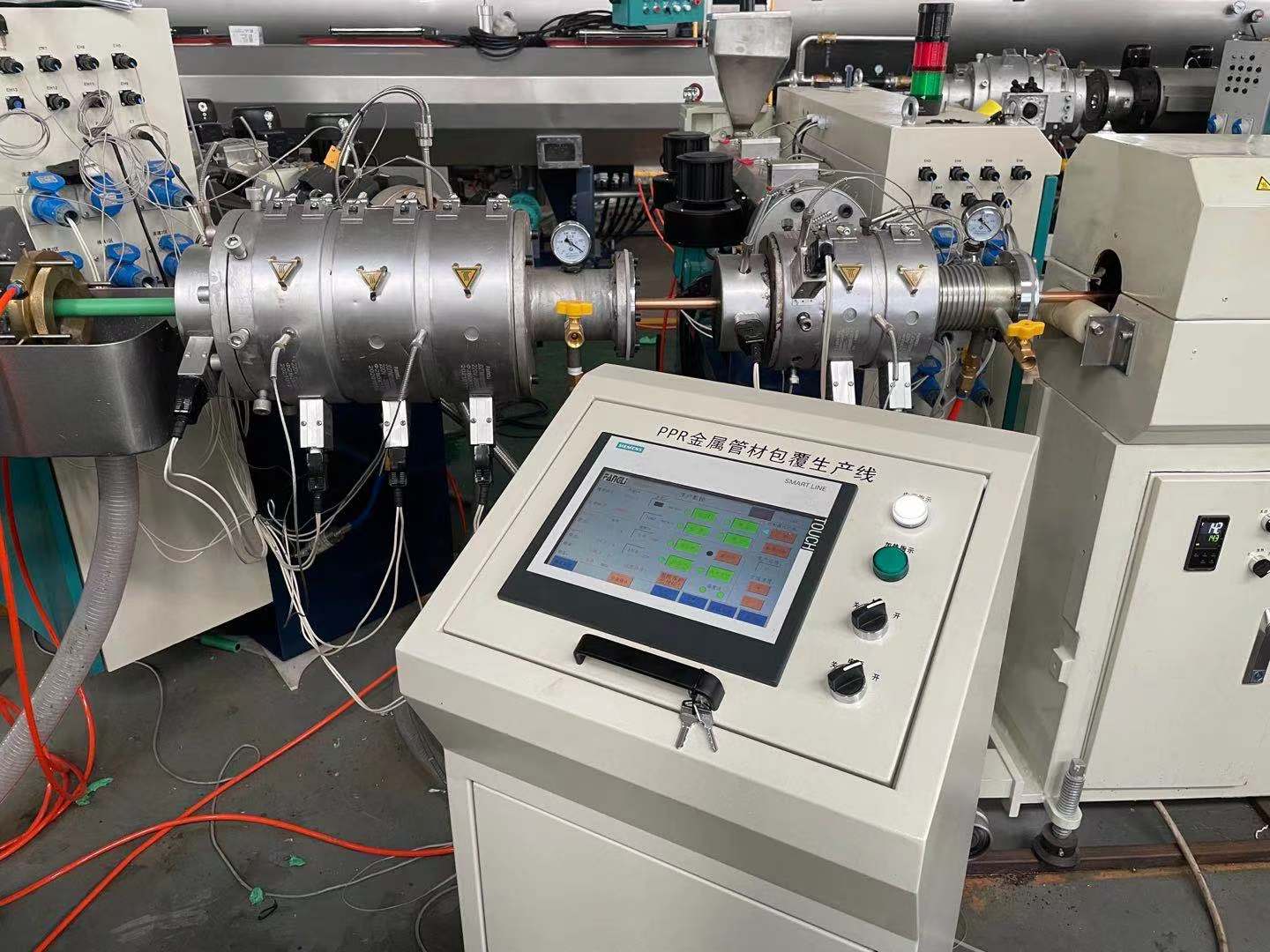 Jak konserwować linię do produkcji rur z materiałów złożonych