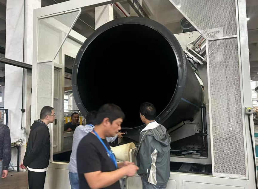 Rury HDPE o większej średnicy i problemy z chłodzeniem